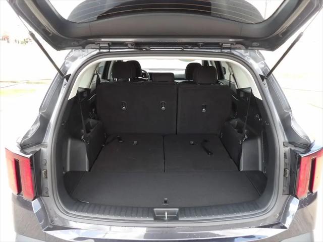 2026 Kia Sorento LX