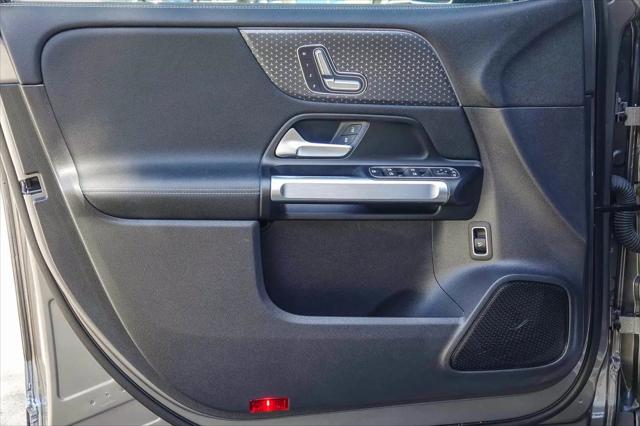 2024 Mercedes-Benz EQB 300 4MATIC