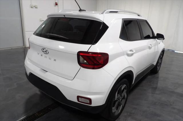 2024 Hyundai Venue SEL