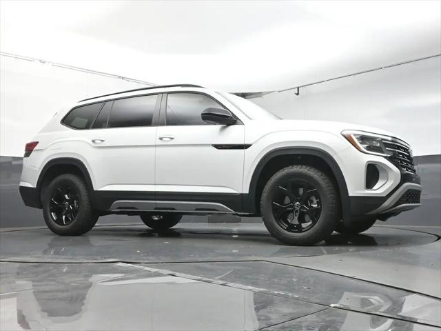 2026 Volkswagen Atlas Peak Edition