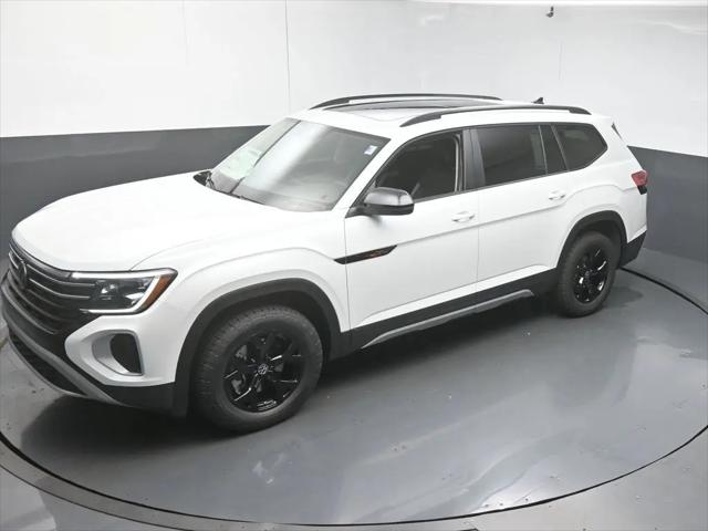 2026 Volkswagen Atlas Peak Edition
