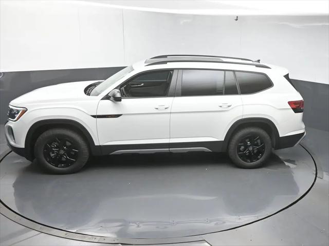 2026 Volkswagen Atlas Peak Edition