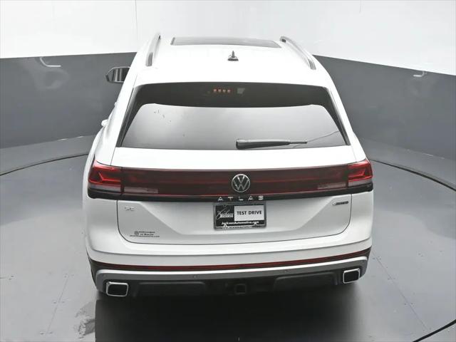 2026 Volkswagen Atlas Peak Edition
