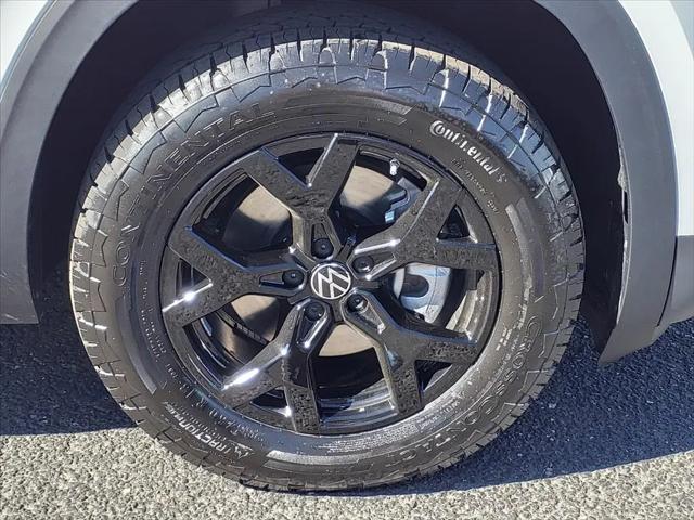2026 Volkswagen Atlas Peak Edition