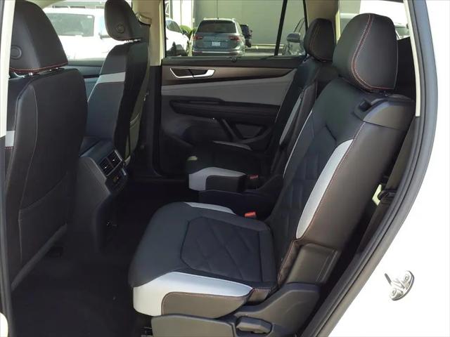 2026 Volkswagen Atlas Peak Edition
