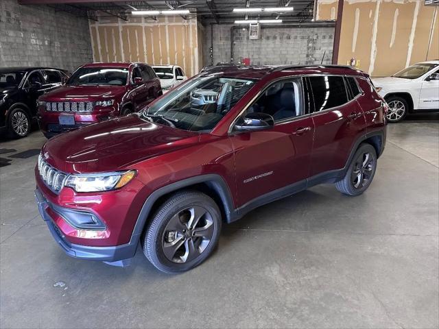 2022 Jeep Compass Latitude Lux 4x4 for sale in Eden Prairie, MN