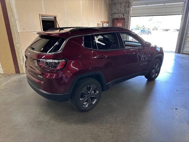 2022 Jeep Compass Latitude Lux 4x4
