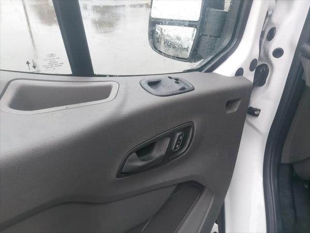 2025 Ford Transit Cargo Van T-150