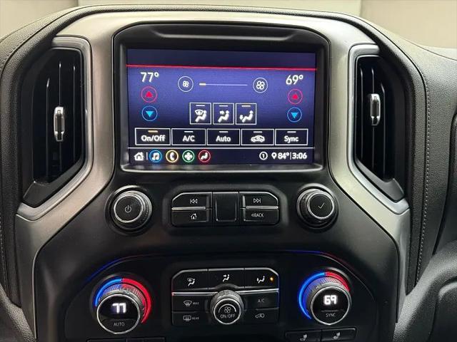 2020 Chevrolet Silverado 1500 4WD Crew Cab Short Bed RST