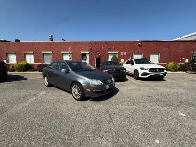 2009 Volkswagen Jetta S for sale in Hicksville, NY