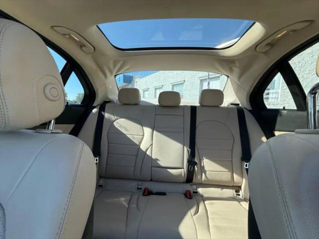 2016 Mercedes-Benz C-CLASS C 300