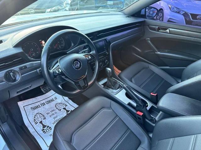 2021 Volkswagen Passat 2.0T R-Line