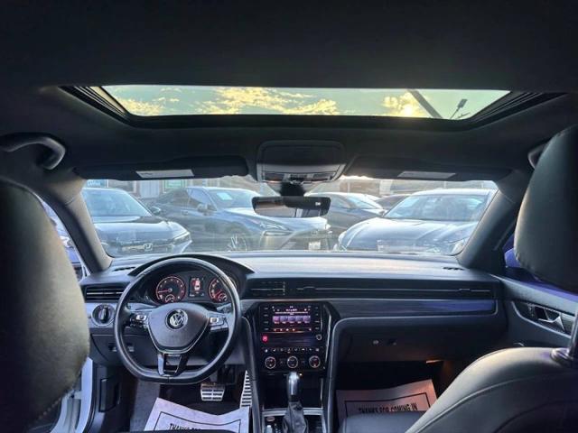 2021 Volkswagen Passat 2.0T R-Line