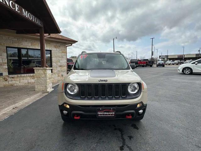 2017 Jeep Renegade Deserthawk 4x4