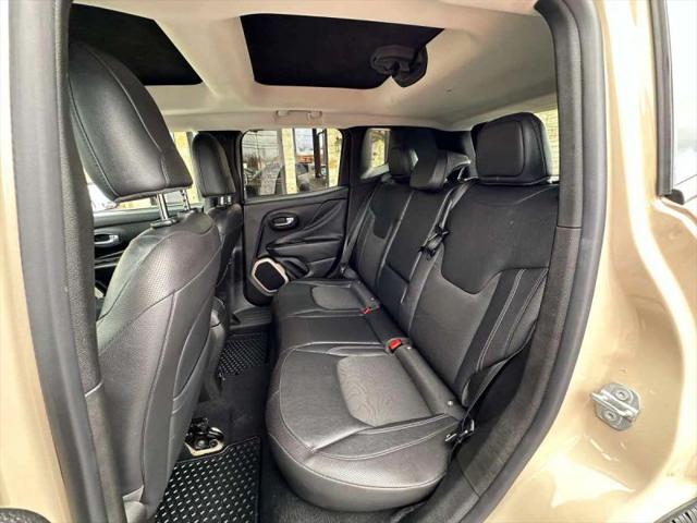 2017 Jeep Renegade Deserthawk 4x4