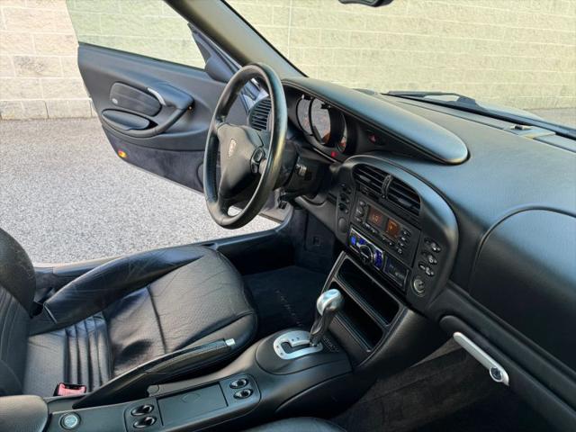 2003 Porsche Boxster Base