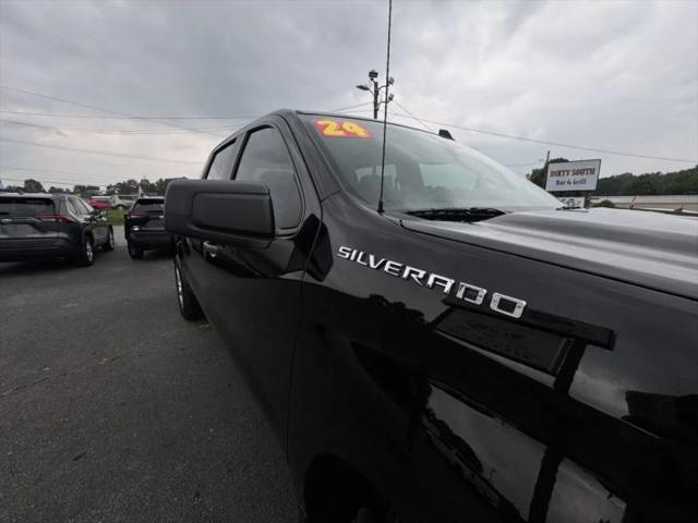2024 Chevrolet Silverado 1500 2WD Crew Cab Short Bed Custom