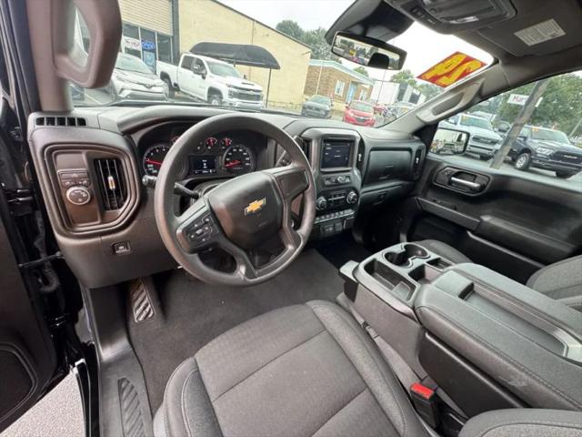 2024 Chevrolet Silverado 1500 2WD Crew Cab Short Bed Custom