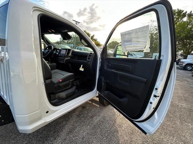 2026 Ram 3500 Tradesman/Big Horn