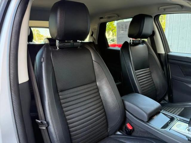 2020 Land Rover Discovery Sport SE