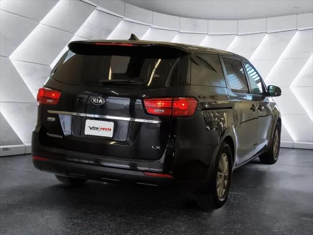 2021 Kia Sedona LX