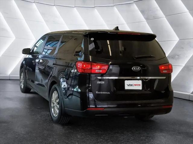 2021 Kia Sedona LX