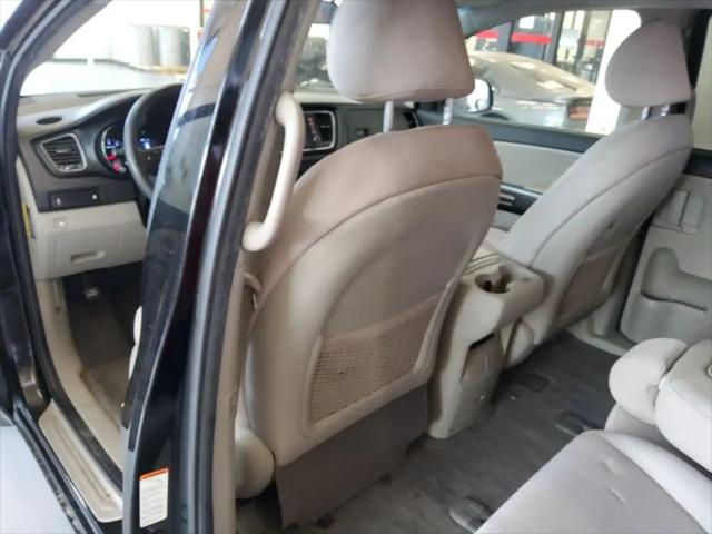 2021 Kia Sedona LX
