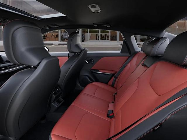2025 Kia K4 GT-Line Turbo