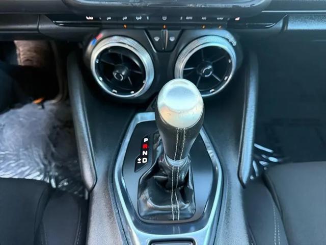 2021 Chevrolet Camaro RWD Coupe 1LT
