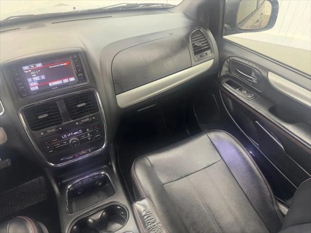2016 Dodge Grand Caravan R/T