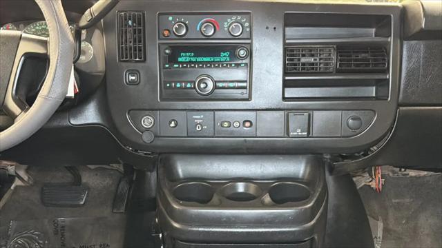 2016 Chevrolet Express LT