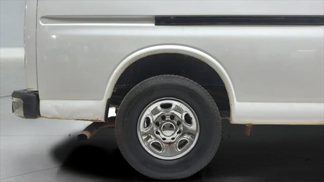 2016 Chevrolet Express LT