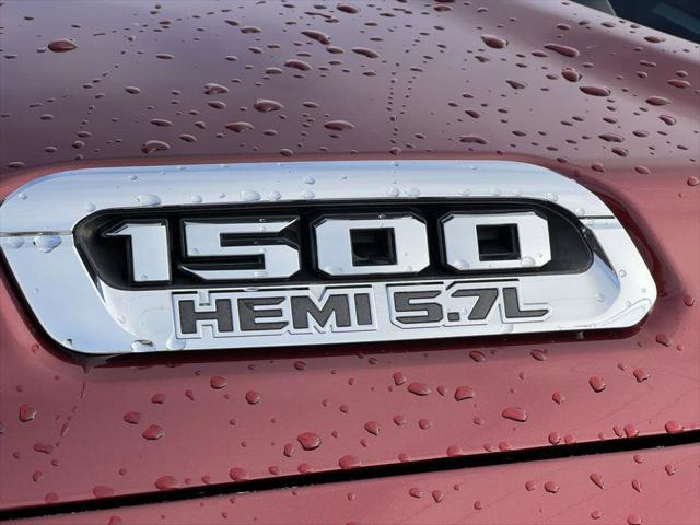 2019 RAM 1500 Big Horn/Lone Star Crew Cab 4x4 57 Box 2019 RAM 1500 Big Horn/Lone Star Crew Cab 4x4 57 Box