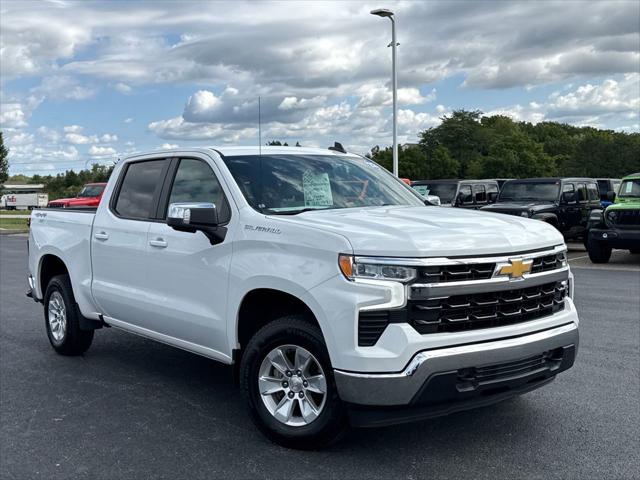 2023 Chevrolet Silverado 1500 4WD Crew Cab Standard Bed LT