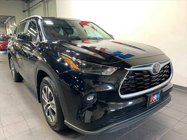 2023 Toyota Highlander XLE 2023 Toyota Highlander XLE