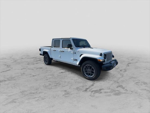 2021 Jeep Gladiator 80th Anniversary 4x4 2021 Jeep Gladiator 80th Anniversary 4x4