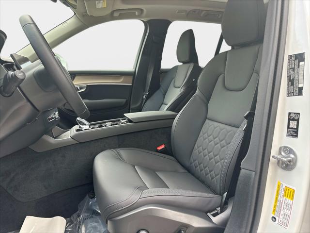 2026 Volvo XC90 Plus, B6 AWD Gas (mild hybrid), Gasoline, Bright, 6 Seats