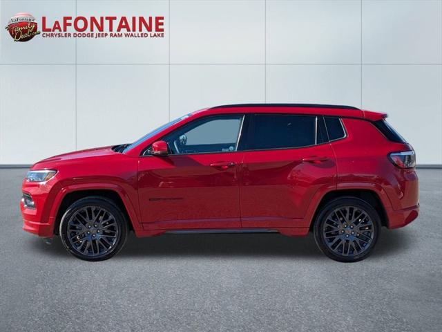 2023 Jeep Compass (RED) Edition 4x4 2023 Jeep Compass (RED) Edition 4x4