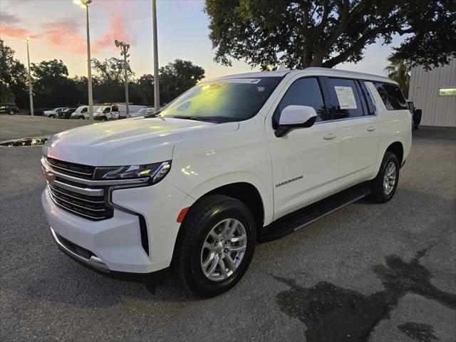 2023 Chevrolet Suburban 4WD LT