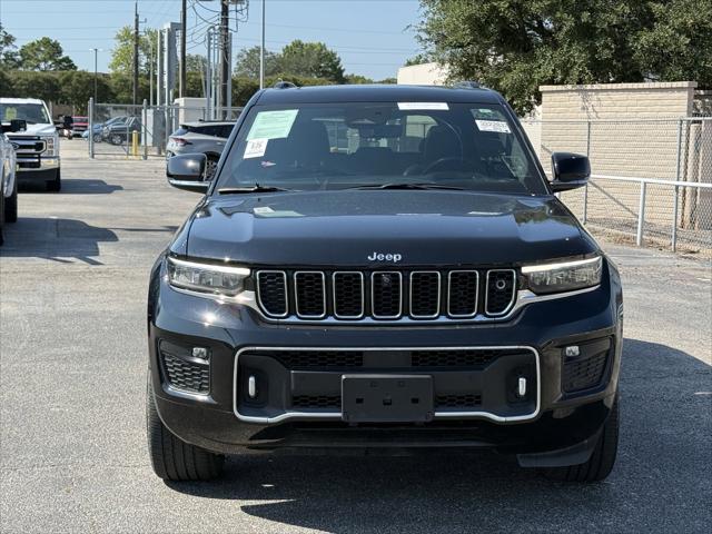 2022 Jeep Grand Cherokee Overland 4x2