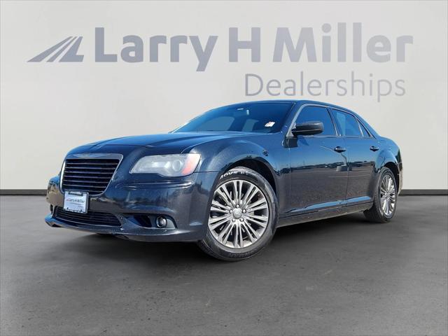 2014 Chrysler 300C John Varvatos Limited Edition AWD