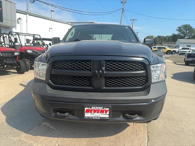 2017 RAM 1500 Tradesman Crew Cab 4x4 57 Box