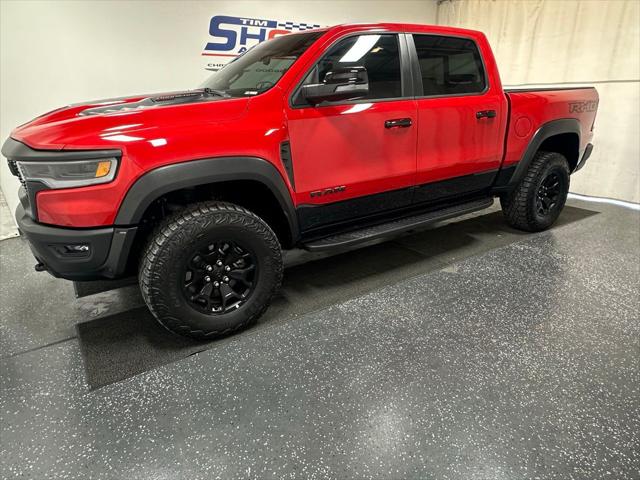 2025 RAM 1500 RHO Crew Cab 4x4 57 Box 2025 RAM 1500 RHO Crew Cab 4x4 57 Box