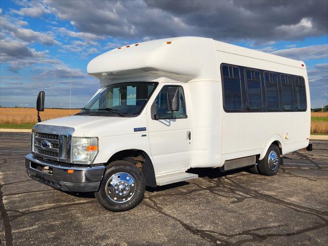 2010 Ford E-350 Cutaway Base