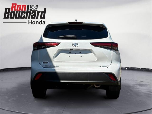 2022 Toyota Highlander LE