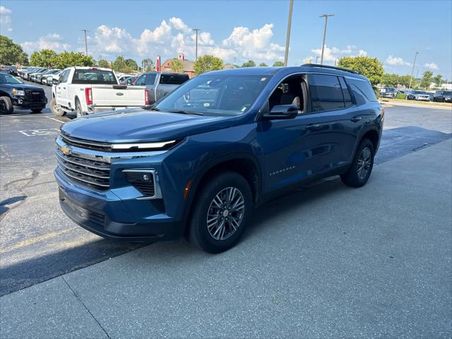2025 Chevrolet Traverse AWD LT