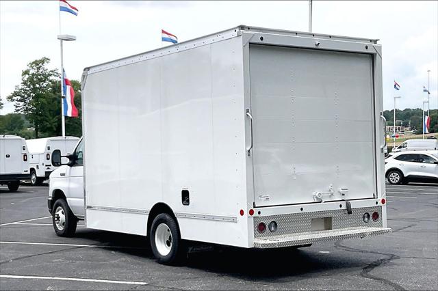 New 2024 Ford E-450 Cutaway E-450 DRW 158  WB For Sale in Olive Branch, MS