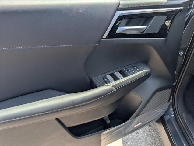 2025 Mitsubishi Outlander PHEV SE S-AWC