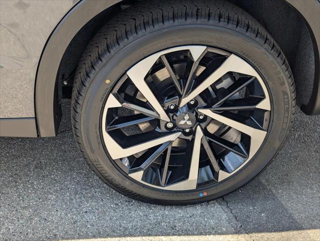2025 Mitsubishi Outlander PHEV SE S-AWC