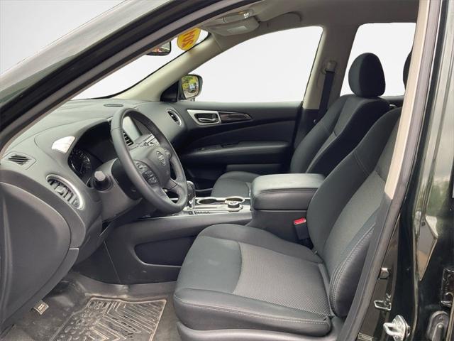 2019 Nissan Pathfinder SV
